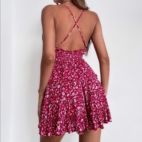 Sexy Boho Ditsy Floral Criss Cross Backless Cami Dress - Picture 3 of 5